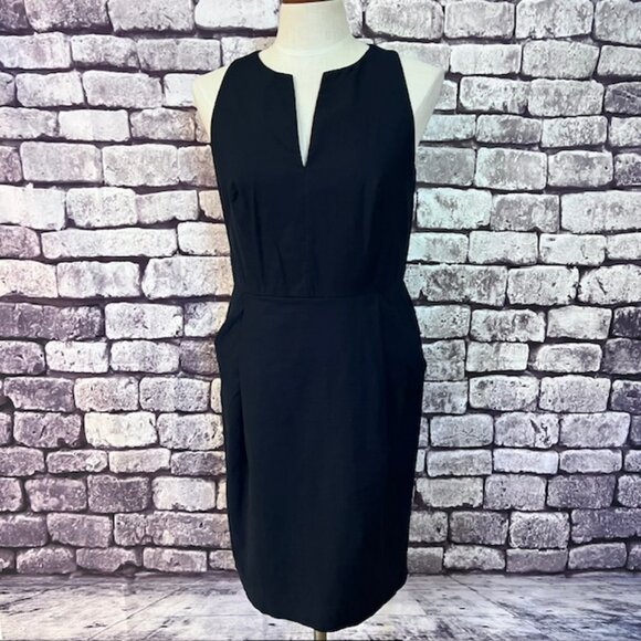 Ann Taylor Dresses & Skirts - Ann Taylor Navy Fully Sleeveless Dress Size 6